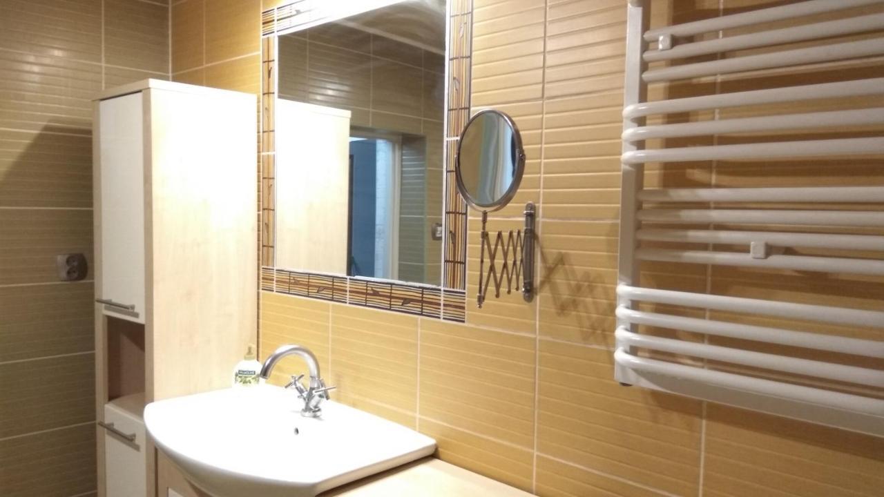 Stilo Dom - Ul Nowowiejska Apartment